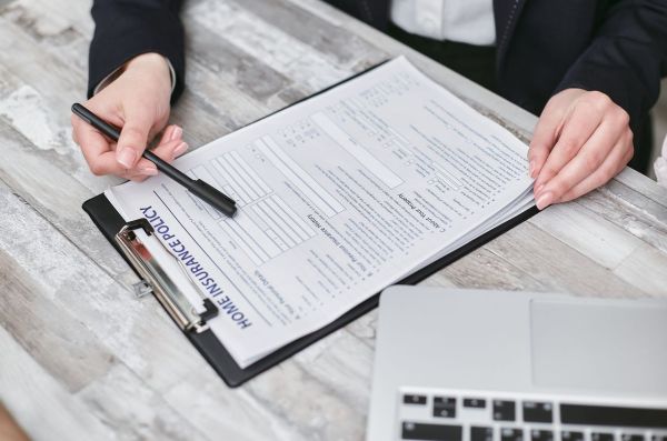 Choisir son comparateur d'assurances emprunteur pour économiser